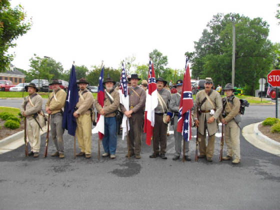 gainesvillememdayparade09.jpg